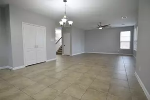 1996 Leisure Ln, League City, TX 77573 - Photo 5