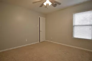1996 Leisure Ln, League City, TX 77573 - Photo 19