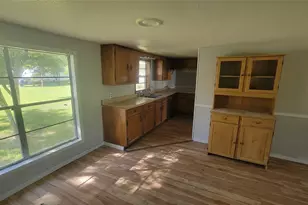 2960 Call St, Vidor, TX 77662 - Photo 13