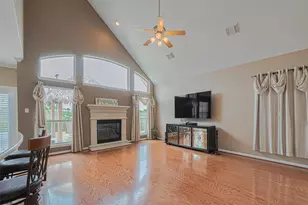 3415 Monarch Meadow Ln, Pearland, TX 77581 - Photo 13