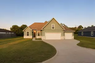 26355 Lake Shore Dr, Hempstead, TX 77445 - Photo 19