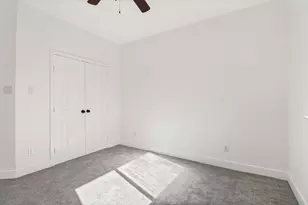 8046 Chateau St, Houston, TX 77028 - Photo 21