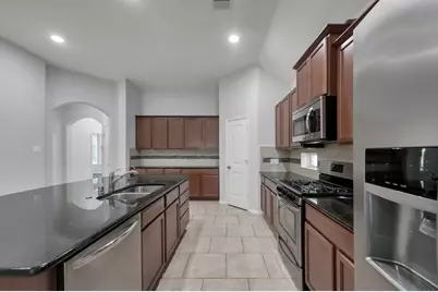 5615 Glenfield Spring Lane, Spring, TX 77389 - Photo 15