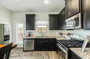 7117 Elgin St, Pearland, TX 77584 - Photo 9