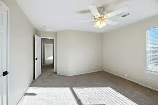 3933 Brook Hollow Dr, Schertz, TX 78154 - Photo 37