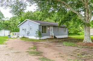 158 Co Rd 174, Liberty, TX 77575 - Photo 9