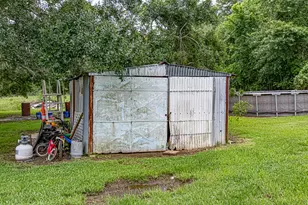 158 Co Rd 174, Liberty, TX 77575 - Photo 19