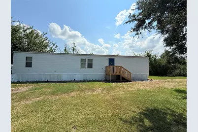 108 Meredino Drive, Anahuac, TX 77514 - Photo 9
