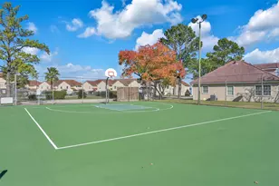 33 Regency Pt, Conroe, TX 77356 - Photo 21