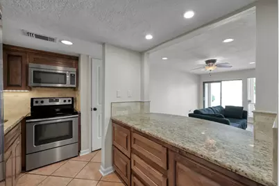 33 Regency Point, Conroe, TX 77356 - Photo 7