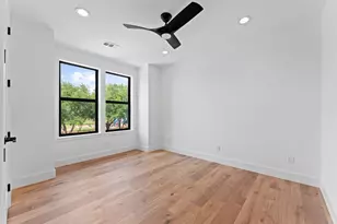 6711 Housman St, Houston, TX 77055 - Photo 39