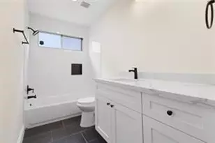 13530 La Concha Ln, Houston, TX 77083 - Photo 15