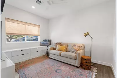 5214 Loch Lomond Drive, Houston, TX 77096 - Photo 7