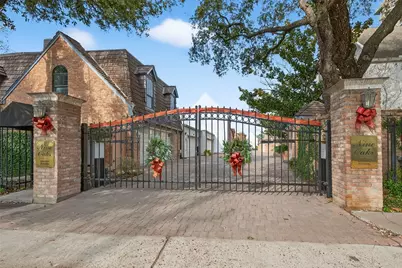 5338 Brownway Street #B19, Houston, TX 77056 - Photo 1