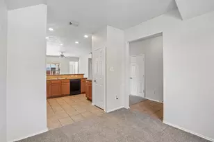 10710 Laurelton Ct, Humble, TX 77396 - Photo 5