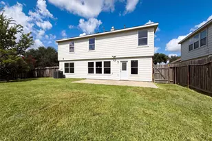 16519 Eaglewood Shadows Dr, Sugar Land, TX 77498 - Photo 5
