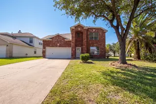 16519 Eaglewood Shadows Dr, Sugar Land, TX 77498 - Photo 1