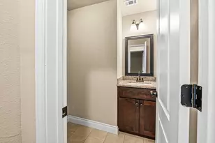 6838 Foster St, Houston, TX 77021 - Photo 17