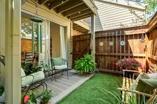 2100 Tanglewilde St, Houston, TX 77063 - Photo 11