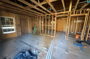 7996 Boy St, Houston, TX 77028 - Photo 9
