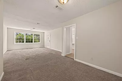 8022 White Avenue, Hitchcock, TX 77563 - Photo 29