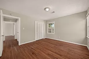 8022 White Ave, Hitchcock, TX 77563 - Photo 27