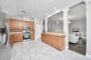 18027 Parkwille Ln, Cypress, TX 77433 - Photo 9
