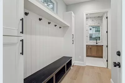 1510 Longacre Drive, Houston, TX 77055 - Photo 15