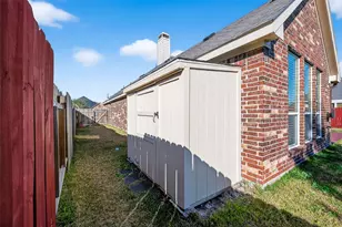 1512 Nacogdoches Valley Dr, League City, TX 77573 - Photo 21