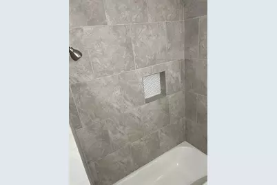 1423 W 10th Street, Freeport, TX 77541 - Photo 9