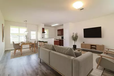 9734 Floria, Houston, TX 77044 - Photo 3