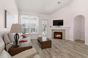 15466 Mansion Woodland Dr, Conroe, TX 77384 - Photo 17