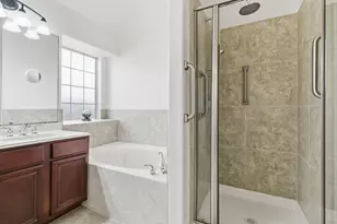 15466 Mansion Woodland Dr, Conroe, TX 77384 - Photo 25