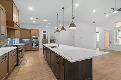 12222 Luke Drive, Mont Belvieu, TX 77523 - Photo 11