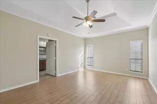 6820 Essex Ln, Groves, TX 77619 - Photo 11