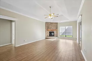 6820 Essex Ln, Groves, TX 77619 - Photo 3