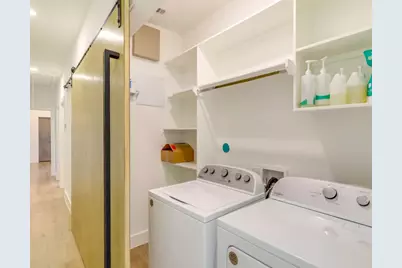 2205 Staples St #B, Houston, TX 77026 - Photo 19