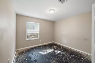 710 Canary Cir, Pasadena, TX 77502 - Photo 13