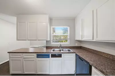 710 Canary Circle, Pasadena, TX 77502 - Photo 5