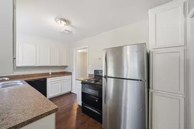 710 Canary Circle, Pasadena, TX 77502 - Photo 7