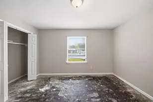 710 Canary Cir, Pasadena, TX 77502 - Photo 17