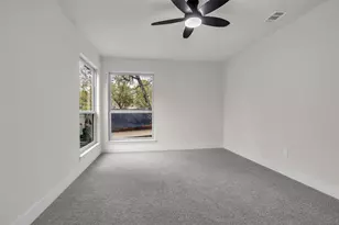 4 N Autumnwood Way, The Woodlands, TX 77380 - Photo 29