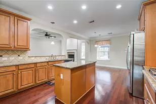 3730 Arundel Gardens Ln, Sugar Land, TX 77498 - Photo 19