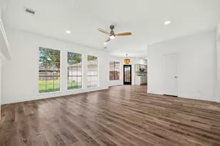 14603 Dawn Vale Dr, Houston, TX 77062 - Photo 15
