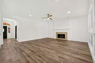 14603 Dawn Vale Dr, Houston, TX 77062 - Photo 17