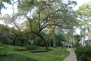 2100 Tanglewilde St, Houston, TX 77063 - Photo 15