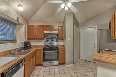 5931 Woodmancote Drive, Humble, TX 77346 - Photo 17