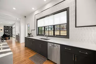 2616 Fenwood Rd, West University Place, TX 77005 - Photo 13