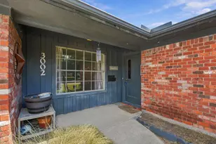 3002 Columbia St, Baytown, TX 77521 - Photo 7