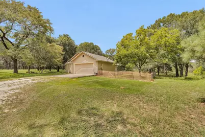 10314 County Road 417A, Navasota, TX 77868 - Photo 5